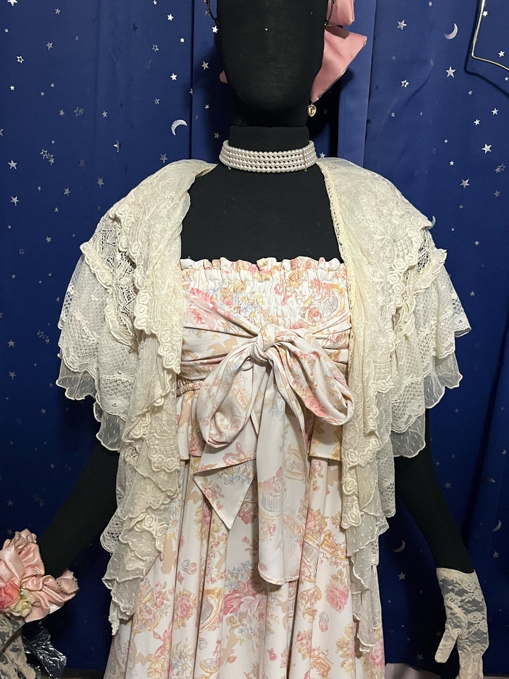 Axes Femme 🤍Cream Lace Bolero Shrug with Feminine Ruffle Layers